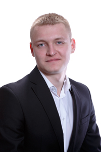 ШАПОВАЛОВ ВЛАДИСЛАВ